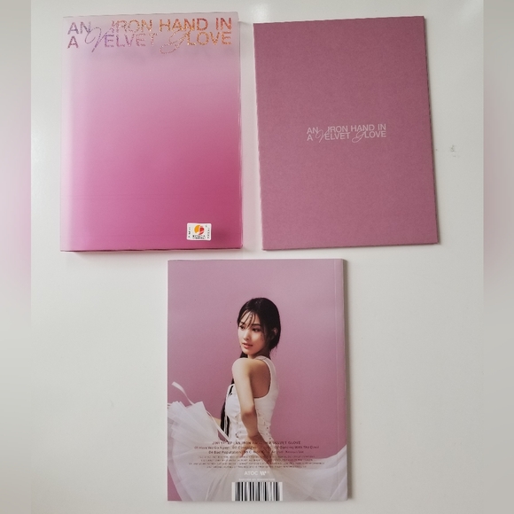 Jini's 1st Mini Album, "An Iron Hand in A Velvet Glove" (Velvet vers) - Picture 4 of 11